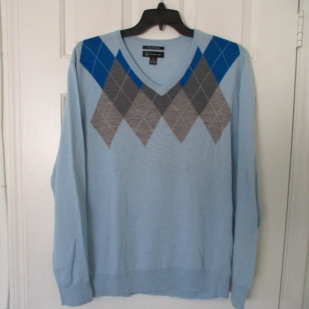 Macy's I-N-C Mens L/S Powder Blue Merino Wool Argyle V-Neck Sweater NWOT-Size XL